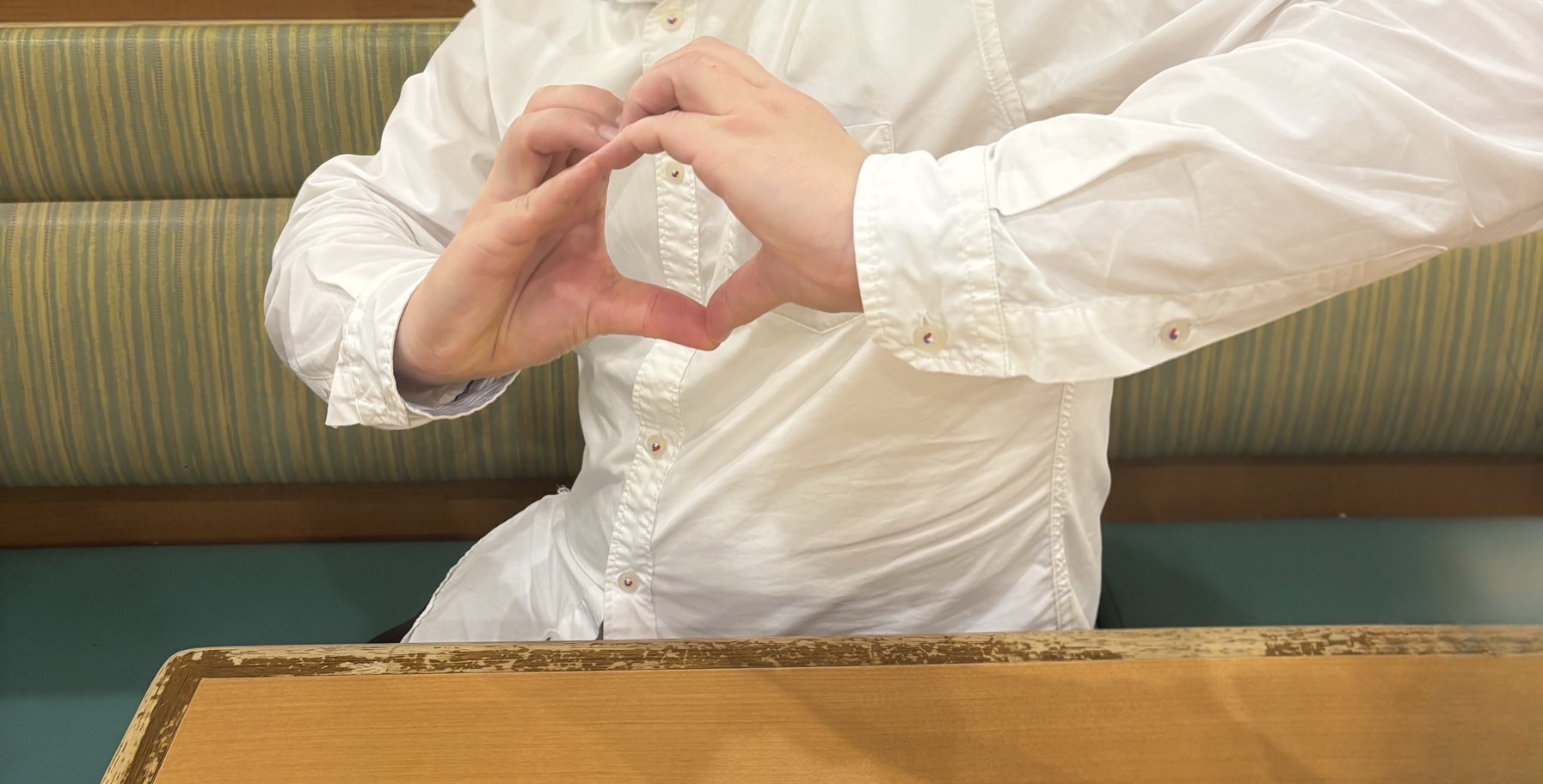 推し活 インタビュー ひでちゃん メイドカフェ コンカフェ体験談